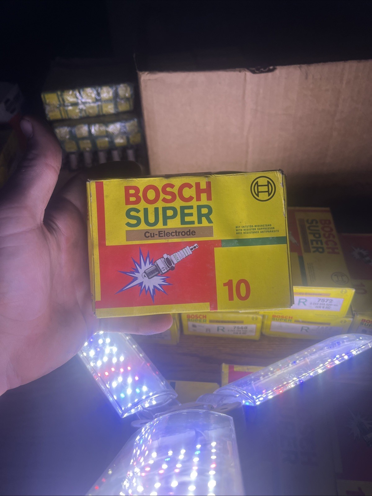 Lot of 10 Bosch Super Spark Plug WR9FCY 0242225527 7517 Germany