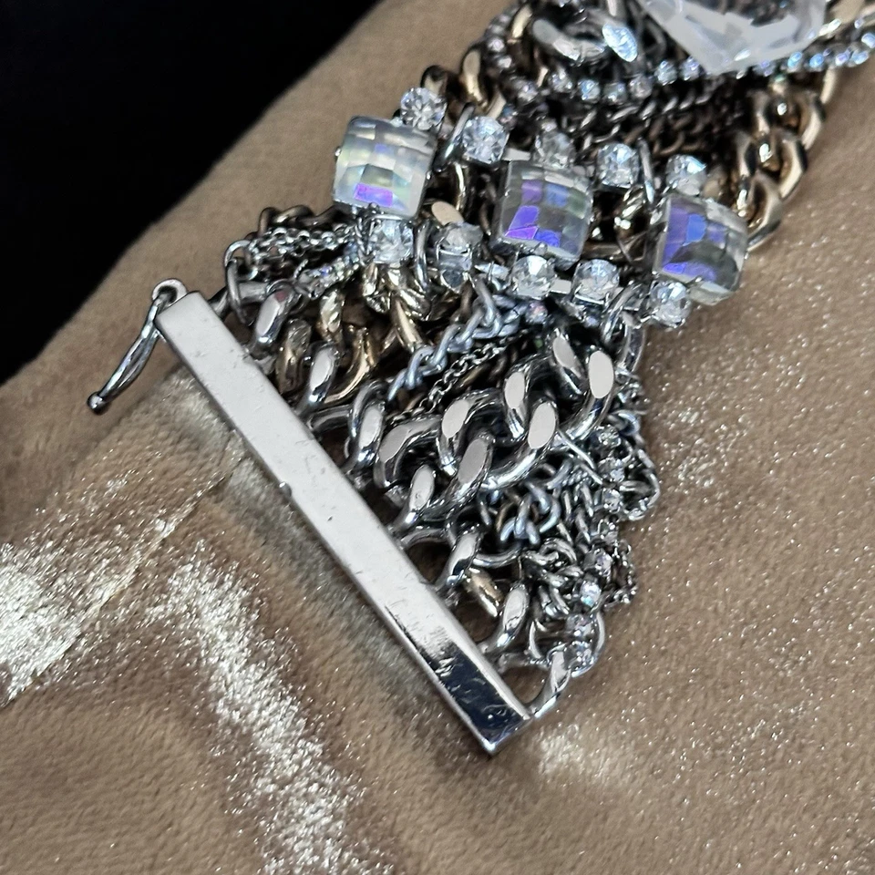 Pulsera Hecha a Mano Declaración Cadena Multi Hilo Reutilizada ÚNICA EN SU CLASE 6.75 Foto 4 de 4