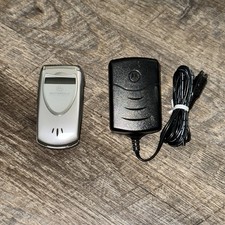 Motorola V series V60i C - Silver AT T Very Rare Cellular Flip Phone w/charger