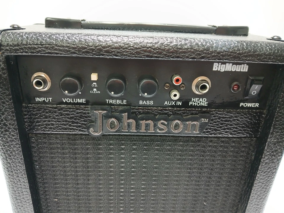 Amplificador de guitarra Johnson Big Mouth 120V ~ 60Hz Foto 2 de 4