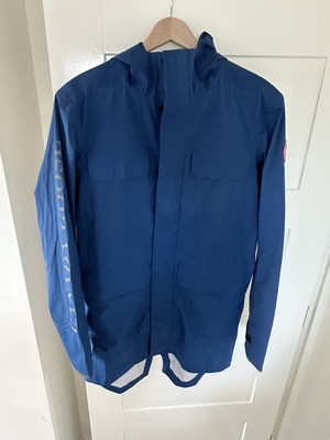 CANADA GOOSE Seawolf Lightweight Rain Jacket, In Blue Size S