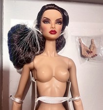 New Nude Doll Hands COA-Enamorada Natalia Fatale Integrity Toys Fashion Royalty