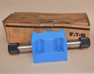 Vickers EATON DG4V 5 2N M U C6 20 Magnetwegeventil ID: 616775 NEU OVP