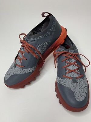 Men s Helly Hansen 11404.820 Sneakers  Size 8.5 *NEW