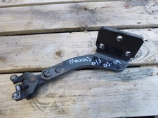 LDV MAXUS O/S LOWER ROLLER BRACKET 2005 - 2009