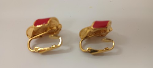 Vintage AVON Red & Gold Enamel Clip-on Earrings Gold Tone #4 - Picture 2 of 5
