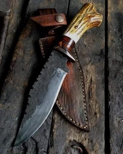 UBR CUSTOM HANDMADE HIGH CARBON STEEL HUNTING BOWIE KNIFE WITH STAG HORN HANDLE