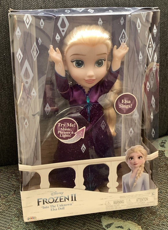 Disney Frozen 2 Into Unknown Elsa Doll 14" Sings Music Phrases Lights*Read Descr