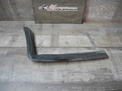 Orig. Audi V8 D11 Dichtung Scheinwerfer oben Motorhaube vorne links 441823735D