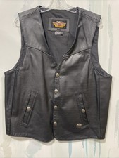 Harley Davidson Men  s M Genuine Leather Motorcycle Vest Made in USA Black