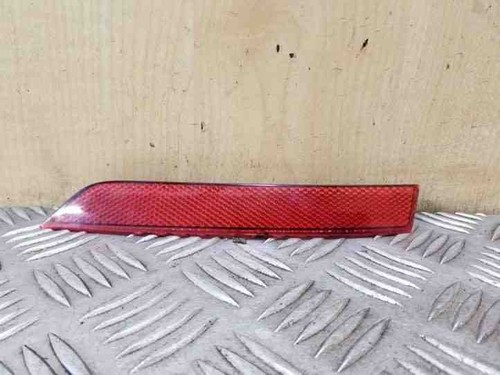 VW PASSAT Variant B8 3G5 Stoßstange Reflektor hinten links 3G0945103A 26130720