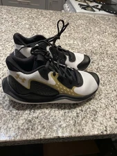 Under Armour Kids' Basketball Jet ‘23 Black White Gold Size 7Y
