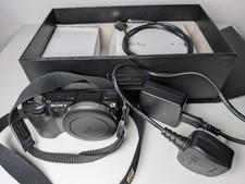 Sony Alpha a5000 Mirrorless Camera - Ultra Low Shutter Count (2,553!)