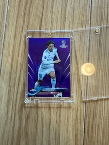 2017 Topps Chrome UCL Luka Modric - Real Madrid -  Purple Refractor /250
