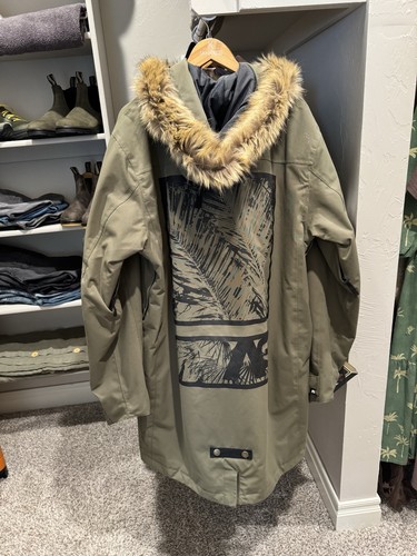 Burton Herren Analog Stepp Parka Gr. XL Grün
