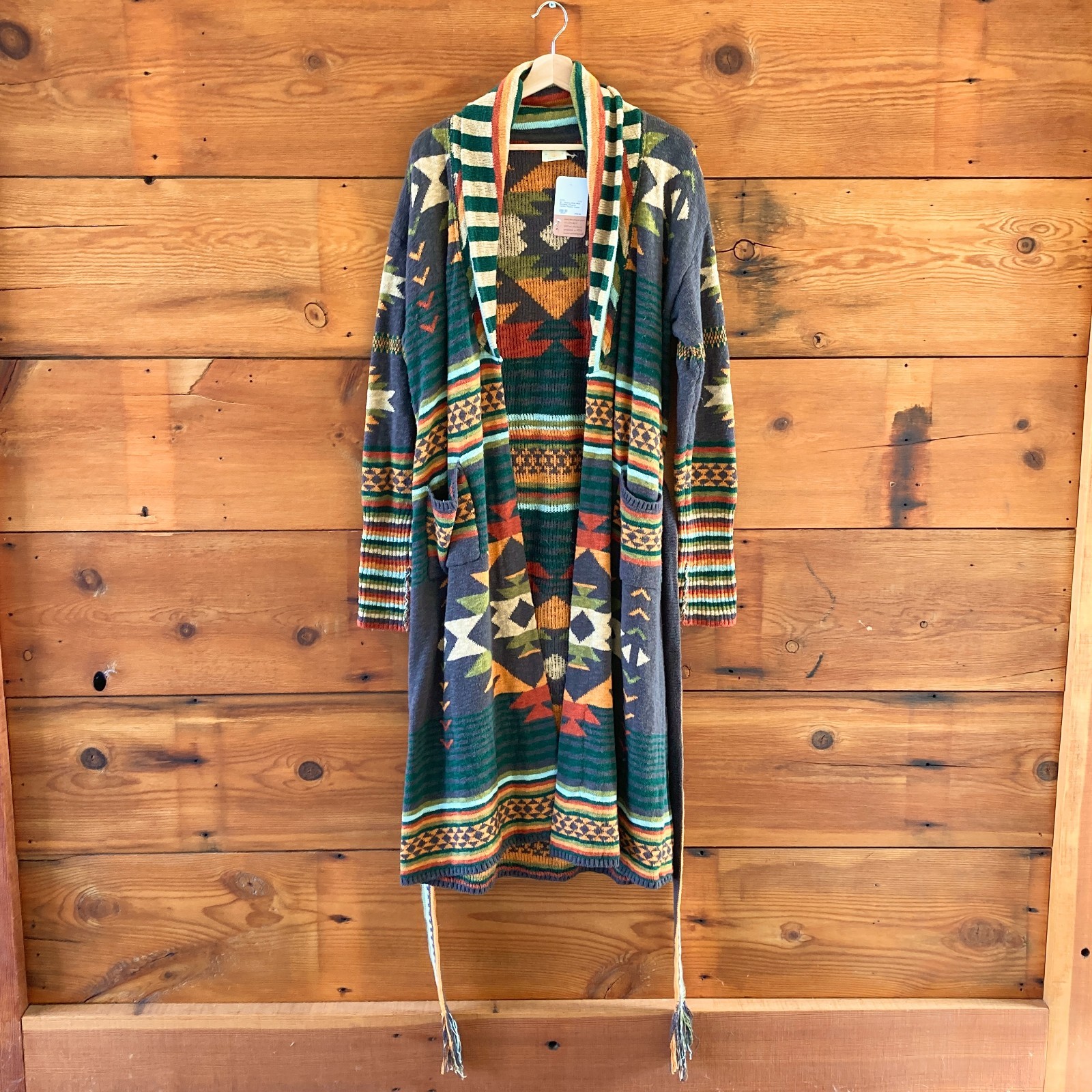 M - Faherty $348 Multi Patterned Organic Cotton P… - image 1