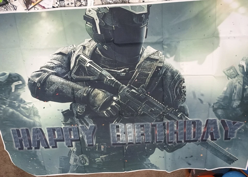 DECORACIÓN FIESTA CALL OF DUTY (GLOBOS, CUPCAKES Y ADORNO PARA PASTELES, TELÓN DE FONDO, PANCARTA) Foto 3 de 4