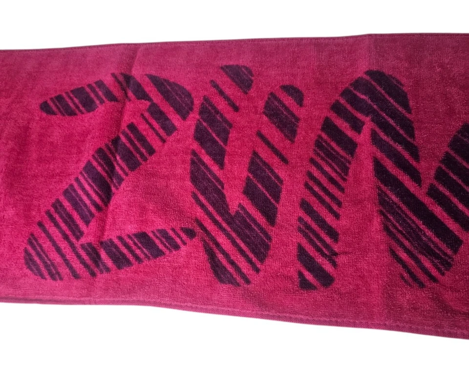 NEW Zumba Fast Dash Fitness Towel Fuchsia Purple 100% Cotton 42' L x 12" W - Image 3 of 4