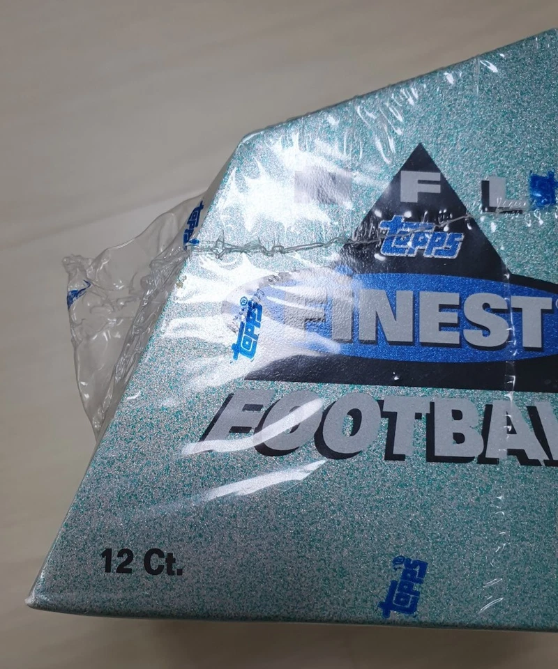 1997 Topps Finest Football Jumbo Hobby Box 12 Packs Factory Sealed Sam Mills - Image 4 of 4