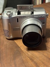 Olympus CAMEDIA C-750 4.0MP ULTRA ZOOM Digital Camera - Silver