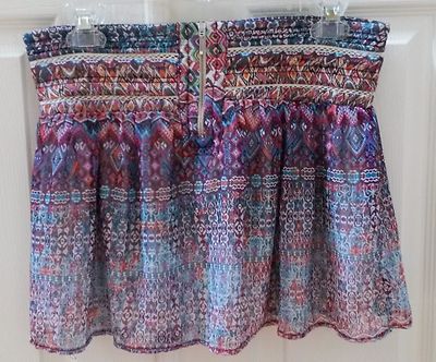 Ladies Skirt - Size 8 - Multi, Flared - From Trendy Shop in Barcelona, Spain!