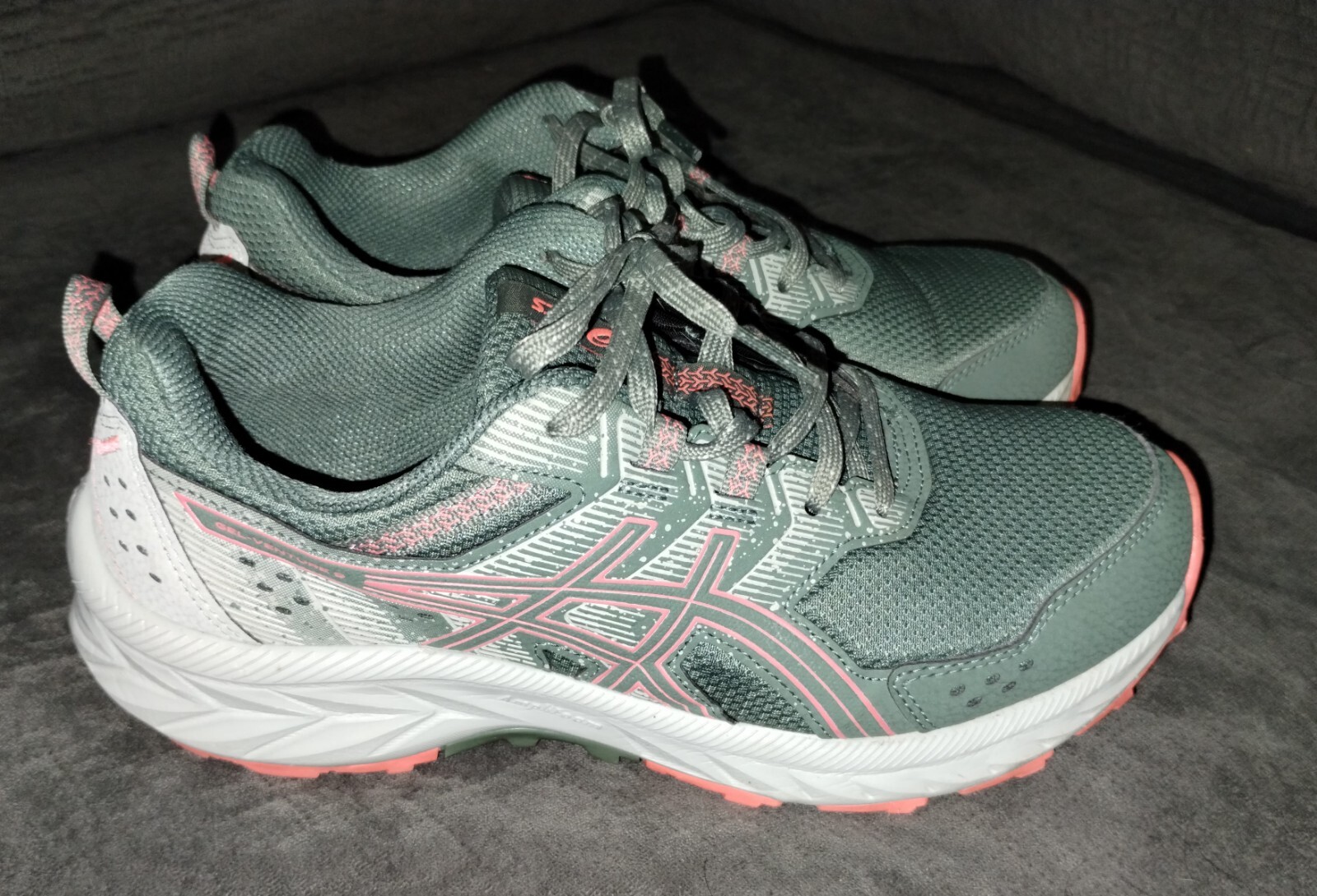 Size 8.5W - ASICS Gel Venture 9 Ivy Papaya Women's