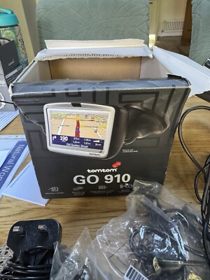 TomTom GO 910 Sat Nav Car GPS Inc Remote Etc Boxed