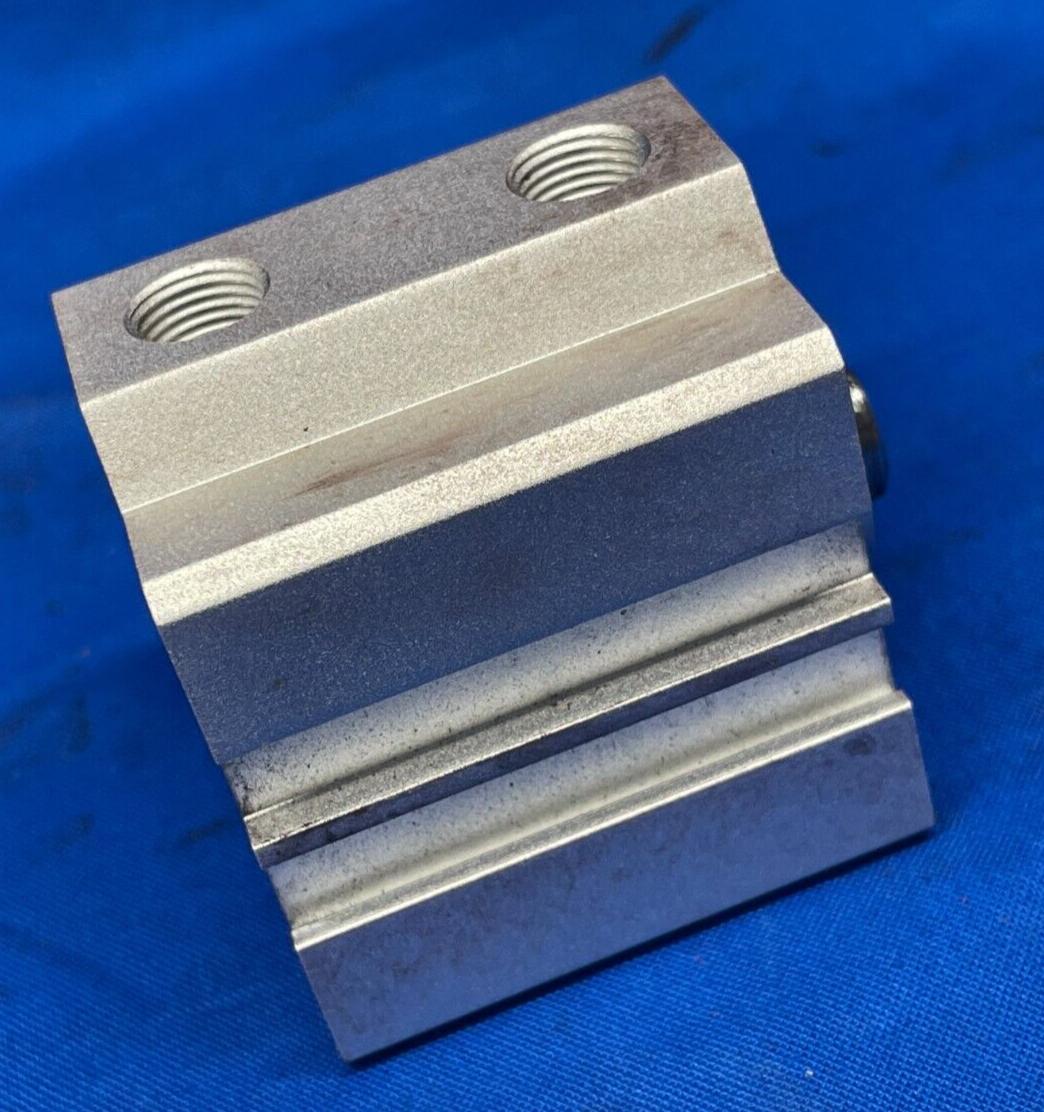 KOGANEI AIR CYLINDER JIG JDA32X20 32MM BORE 20MM STROKE eBay