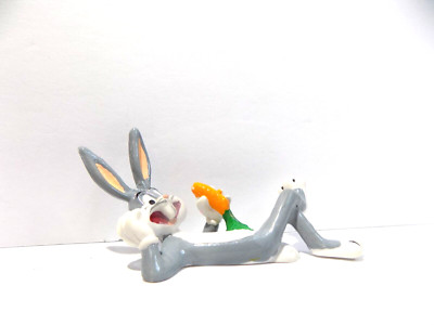 Bugs Bunny, 1988 Applause PVC Figurine, 4'' long (Y)