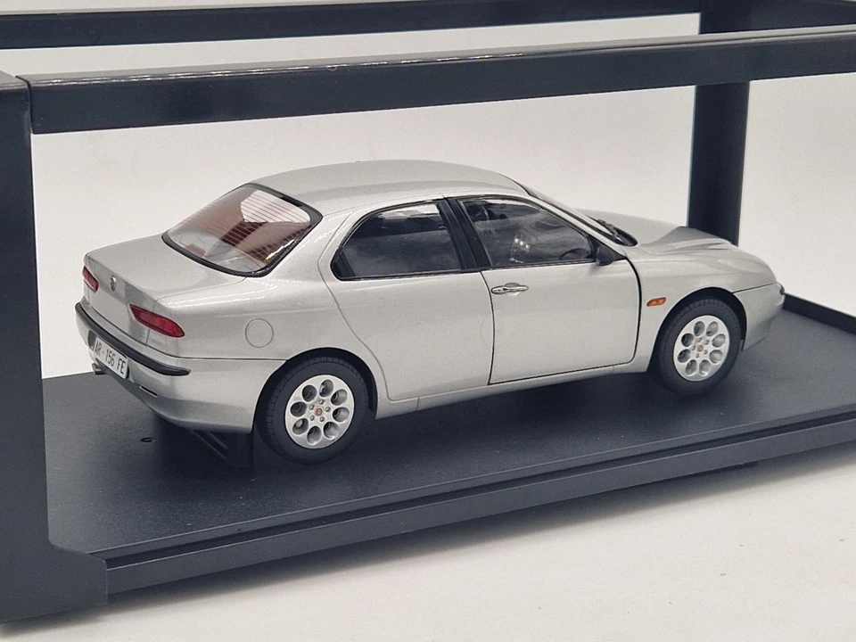 ALFA ROMEO 156 2.0 Twin Spark - Mitica-Diecast - Scala 1/18 - Immagine 2 di 4