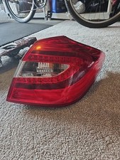 2012-2014 HYUNDAI GENESIS SEDAN RH PASSENGER LED TAIL LIGHT OEM 92402-3M2