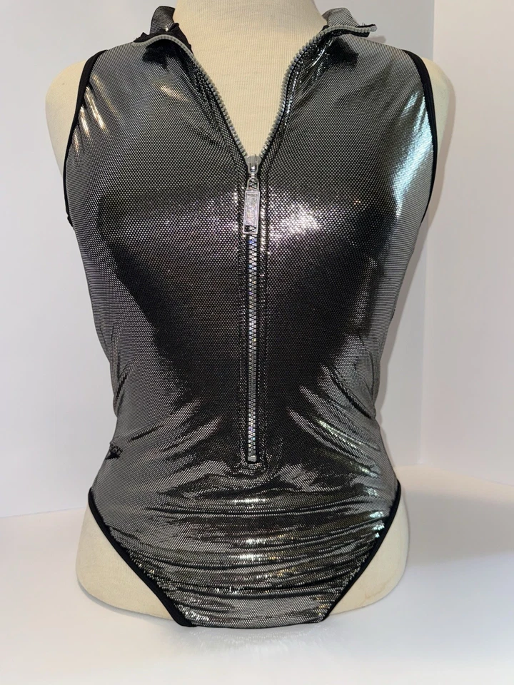 Traje de baño Speedo 97’ de colección plateado brillante para mujer talla 10 usado en excelente estado Tyra Banks - leer Foto 2 de 4