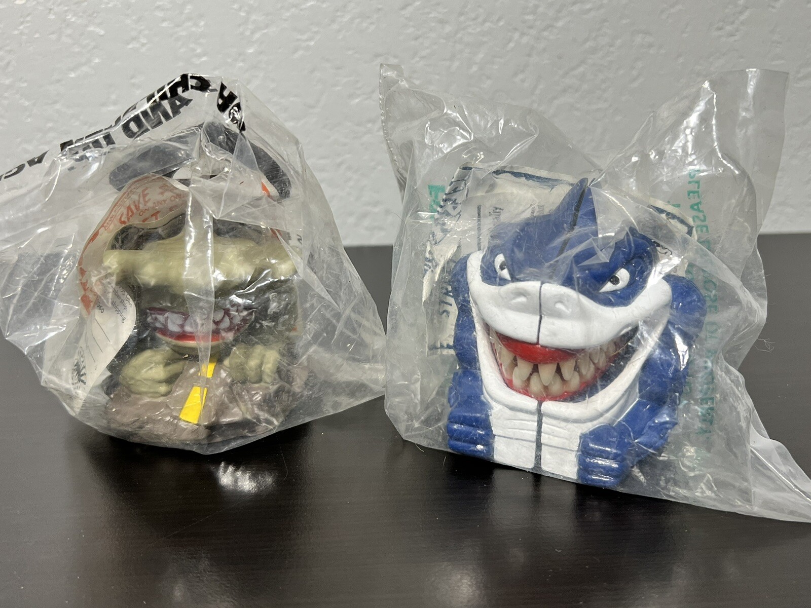 NEW SEALED 1995 Street Sharks Ripster &amp; Jab Taco Bell Toy Action Figure Vintage