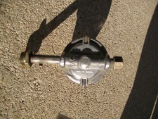 EARLY CHEVY /  CORVETTE CARTER AC CARB FUEL BOWL