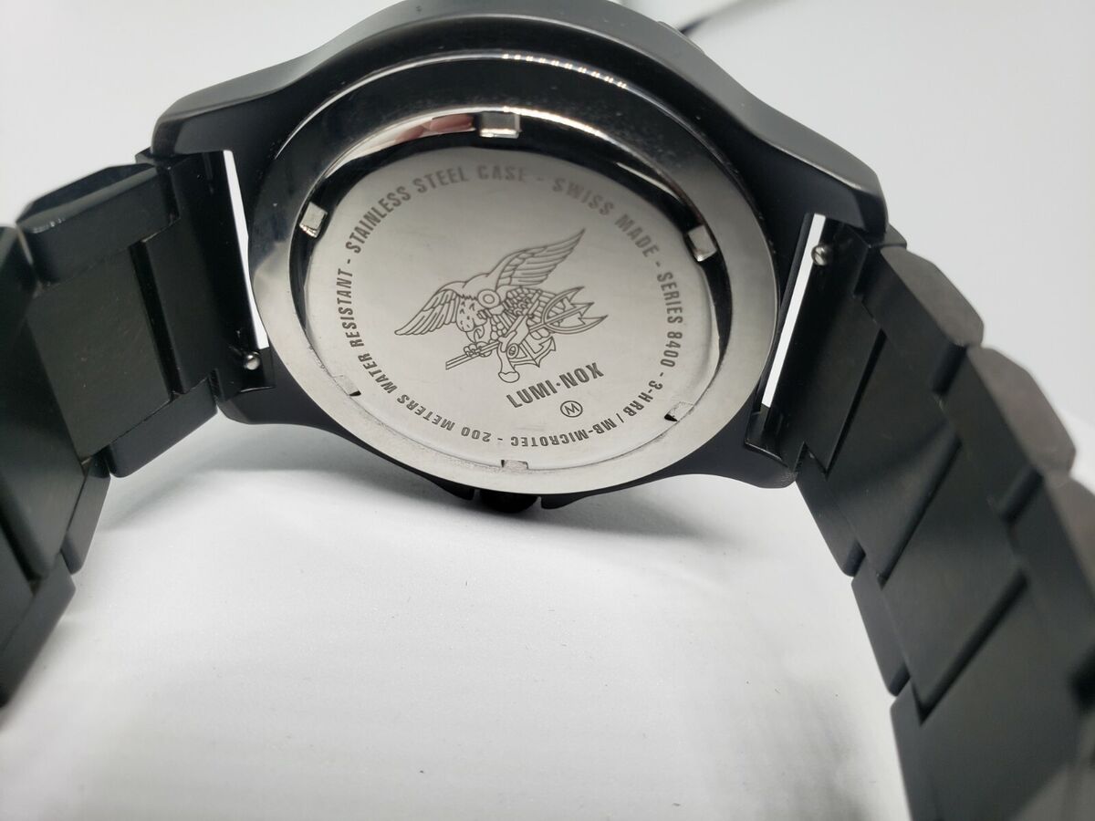 Luminox (Series 8400) 200M Men's Diver Watch | eBay Luminox (Series 8400) 200M Men's Diver Watch | eBay