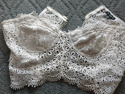 A. Peach Women Crocheted Underwire Bra Crop Top Cami Strapless, Flirty, Med. - Picture 7 of 9