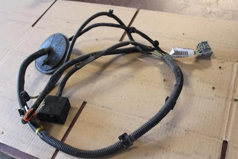 2005 2006 2007 2008 2009 VOLVO S40 FUEL TANK WIRING HARNESS 30724556 - Image 2 of 4