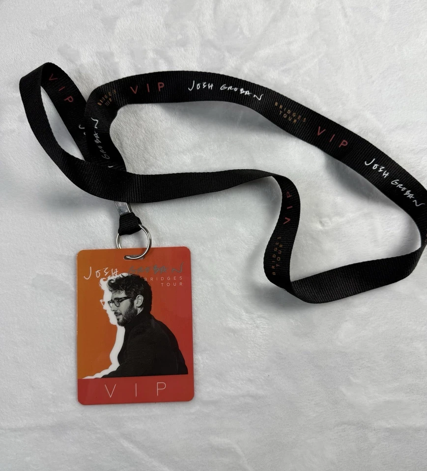 Josh Groban Bridges Tour VIP Bag, Canvas & Leather, Plus VIP pass and Lanyard. - Image 3 of 4