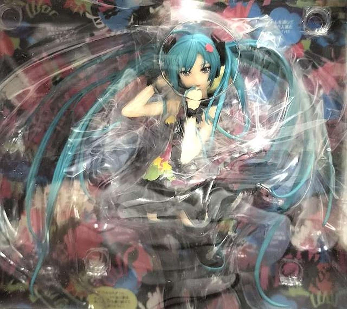 Good Smile Company Hatsune Miku Tell Your World 1/8 Figure | eBay