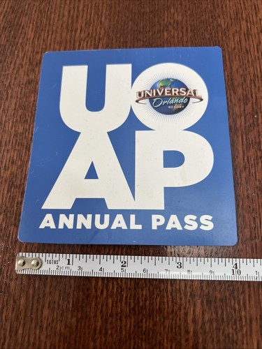 Universal Orlando Annual Passholder Magnet ORIGINAL BLUE RAYS Studios UOAP First - Picture 3 of 4
