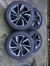MG ZS T-GDI MK2 2020-2024 SET OF ALLOY WHEELS + TYRES 17 INCH 10598024 VS2913