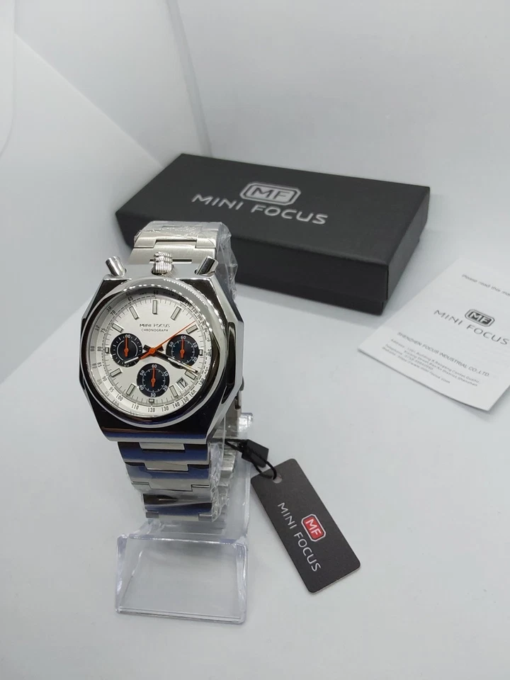 Cronógrafo de cuarzo Bull Head 43 mm azul con pulsera integrada de acero inoxidable nuevo Foto 4 de 4