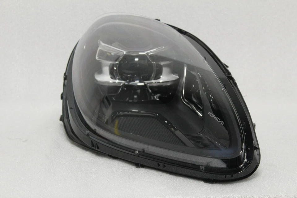 Farol AFS passageiro direito Porsche Macan 2019-2022 fabricante de equipamento original 95B.941.010.Ar - Imagem 2 de 4