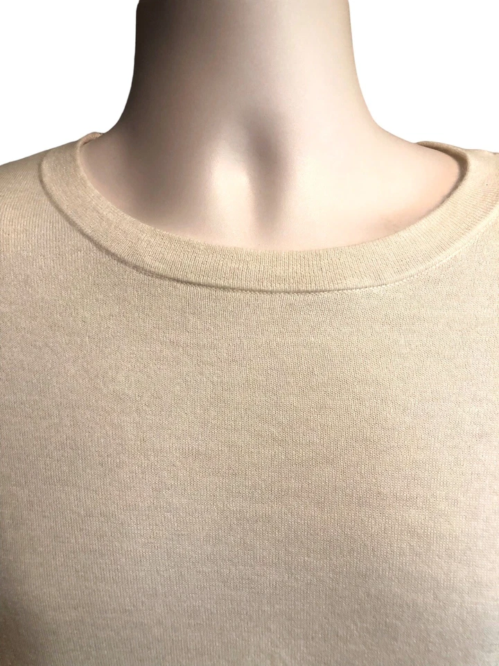 Mens Lincs DC & Co. 100% cashmere Sweater Size Large L Beige Reversible Pullover - Image 2 of 4