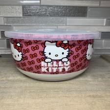 New Zrike Brands Strawberry Hello Kitty Red Bow Large Food Storage Container