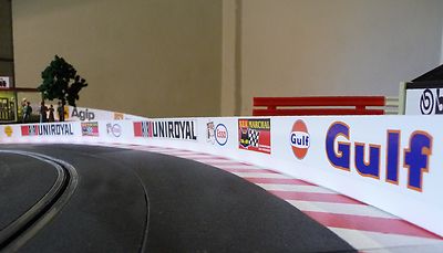 Slotcar LEITPLANKEN-Bande 4 Cm Hoch X 200 Cm Lang Für Carrera DIGITAL – Sponsoren-Aufkleber, Made In Germany