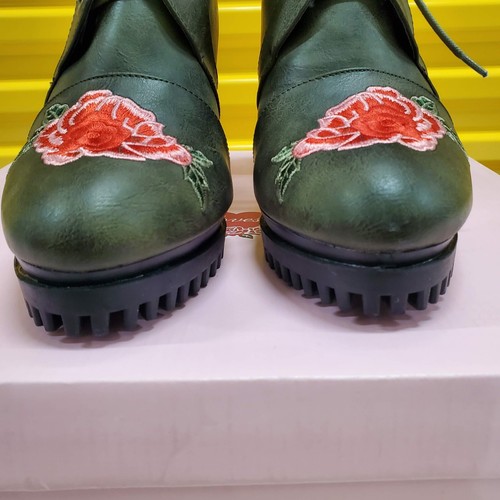 Penny Loves Kenny Lace Up Fashion Boots Distressed Green Women's US Size 12M - Picture 11 of 11
