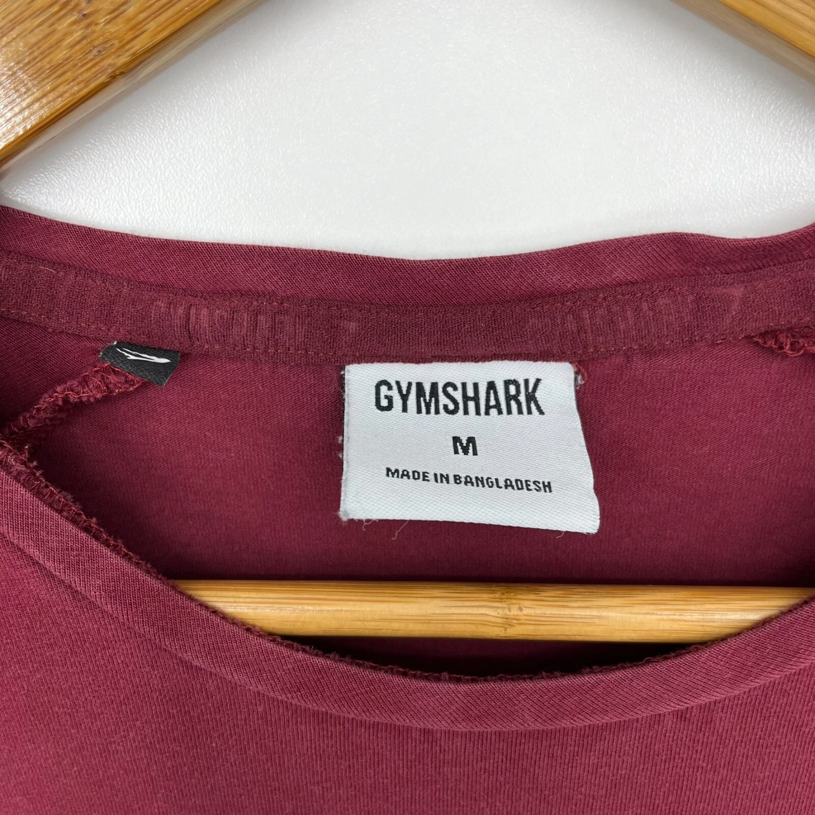 gymshark spellout logo short sleeve crew neck gym shirt
