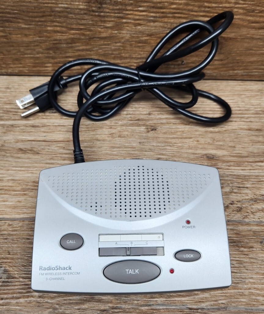 RadioShack Advance 3Station FM Wireless System 433105 eBay