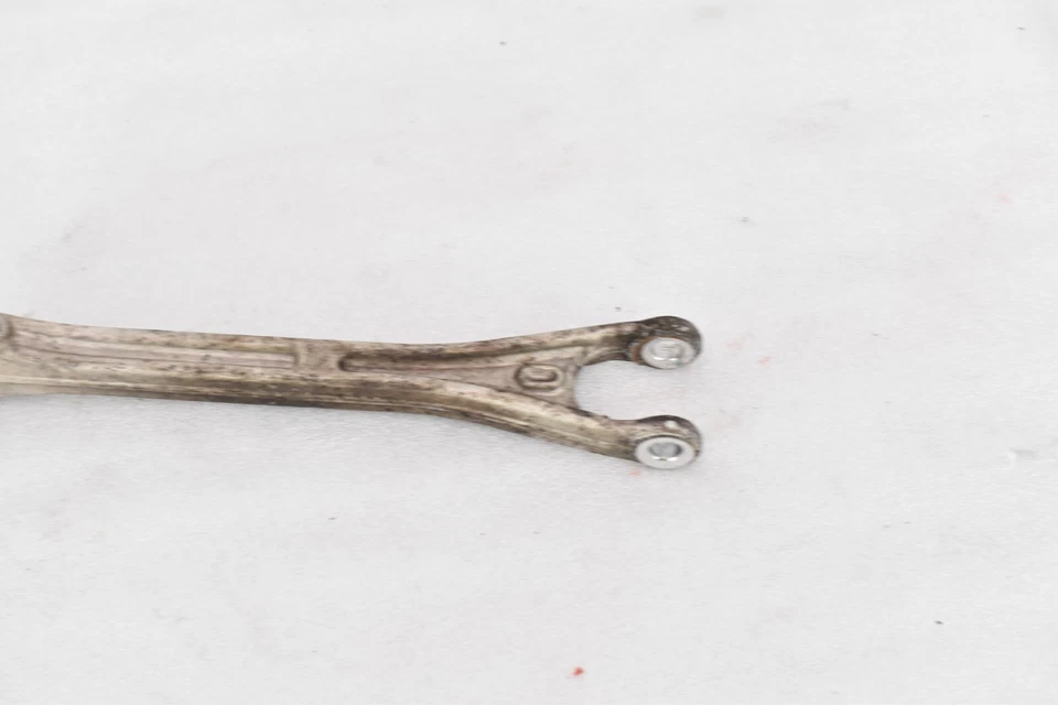 Brazo de control trasero izquierdo o derecho Maserati Ghibli S Q4 2014-2020 horquilla barra de enlace Foto 2 de 4